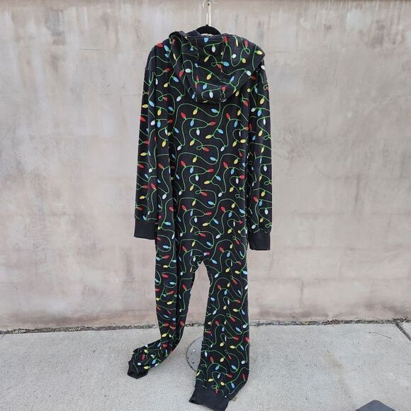 Tipsy elves Christmas 1 piece pajamas with hood - Picture 1 of 9